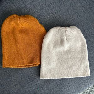 Set of 2 - Beanies